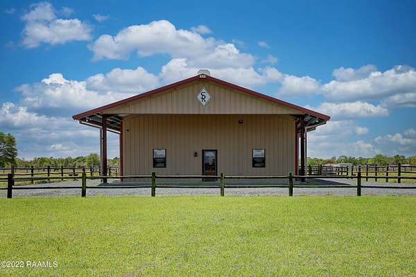 13.8 Acres of Land with Home for Sale in Opelousas, Louisiana