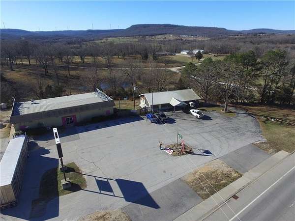 1.67 Acres of Improved Commercial Land for Sale in Green Forest, Arkansas