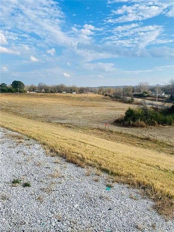 5.48 Acres of Residential Land for Sale in Sallisaw, Oklahoma