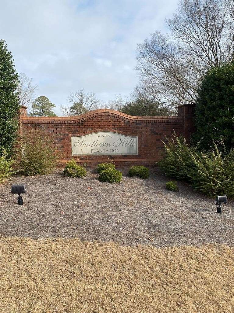 0.97 Acres of Residential Land for Sale in Hawkinsville, Georgia
