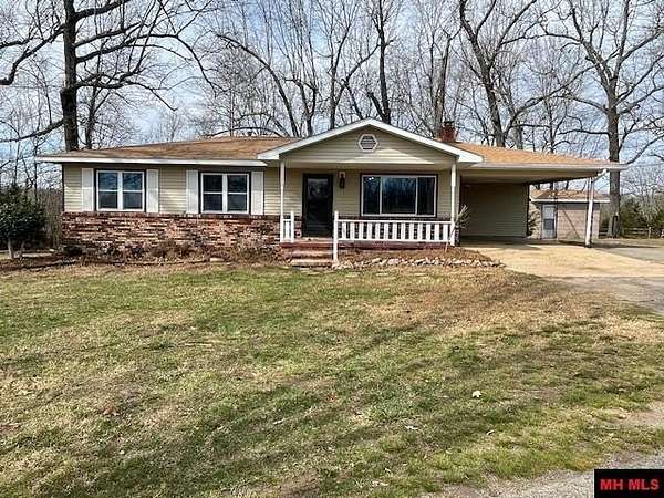 10 Acres of Land with Home for Sale in Mountain Home, Arkansas