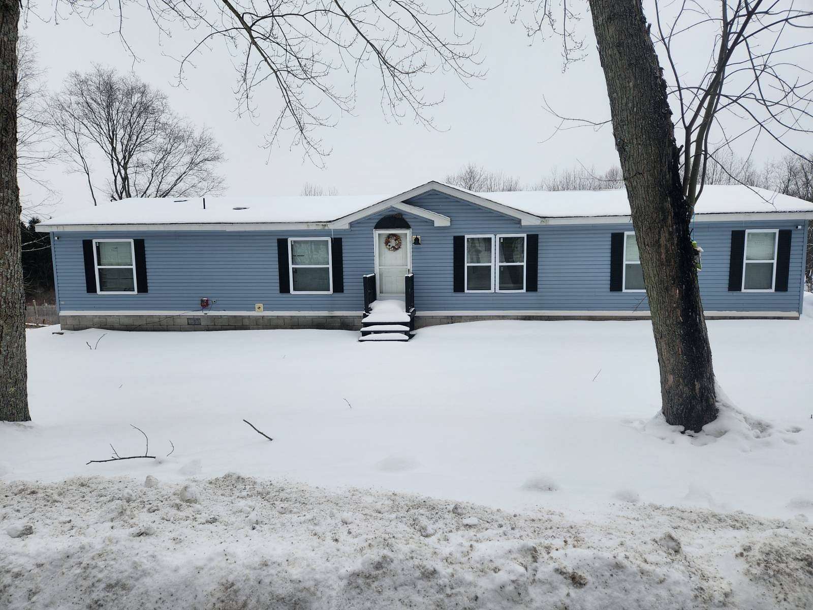 5 Acres of Residential Land with Home for Sale in Norwich, New York