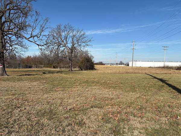 17.8 Acres of Land for Sale in Lebanon, Missouri