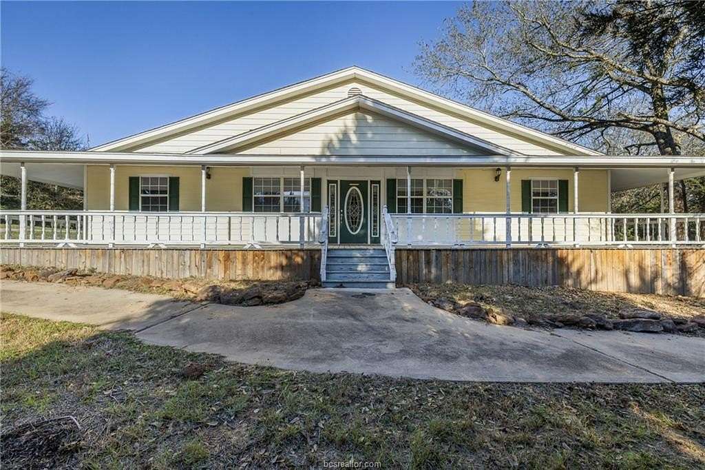 10 Acres of Land with Home for Sale in Marquez, Texas