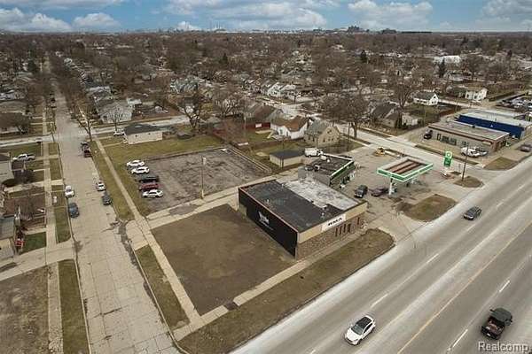 0.35 Acres of Commercial Land for Sale in Lincoln Park, Michigan