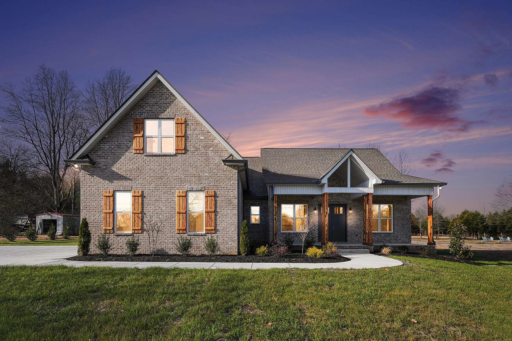 1.54 Acres of Residential Land with Home for Sale in Castalian Springs, Tennessee