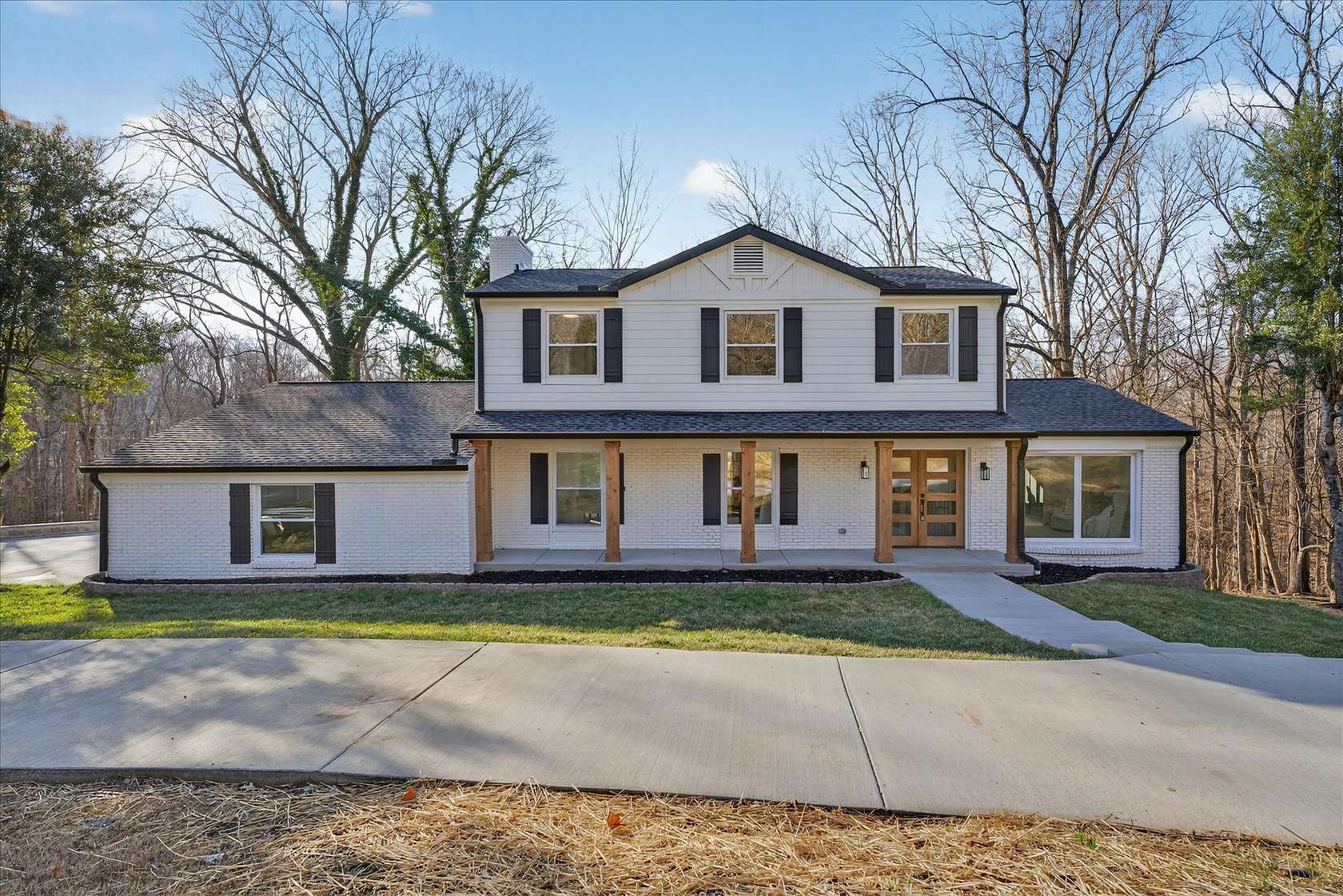 3 Acres of Land with Home for Sale in Clarksville, Tennessee