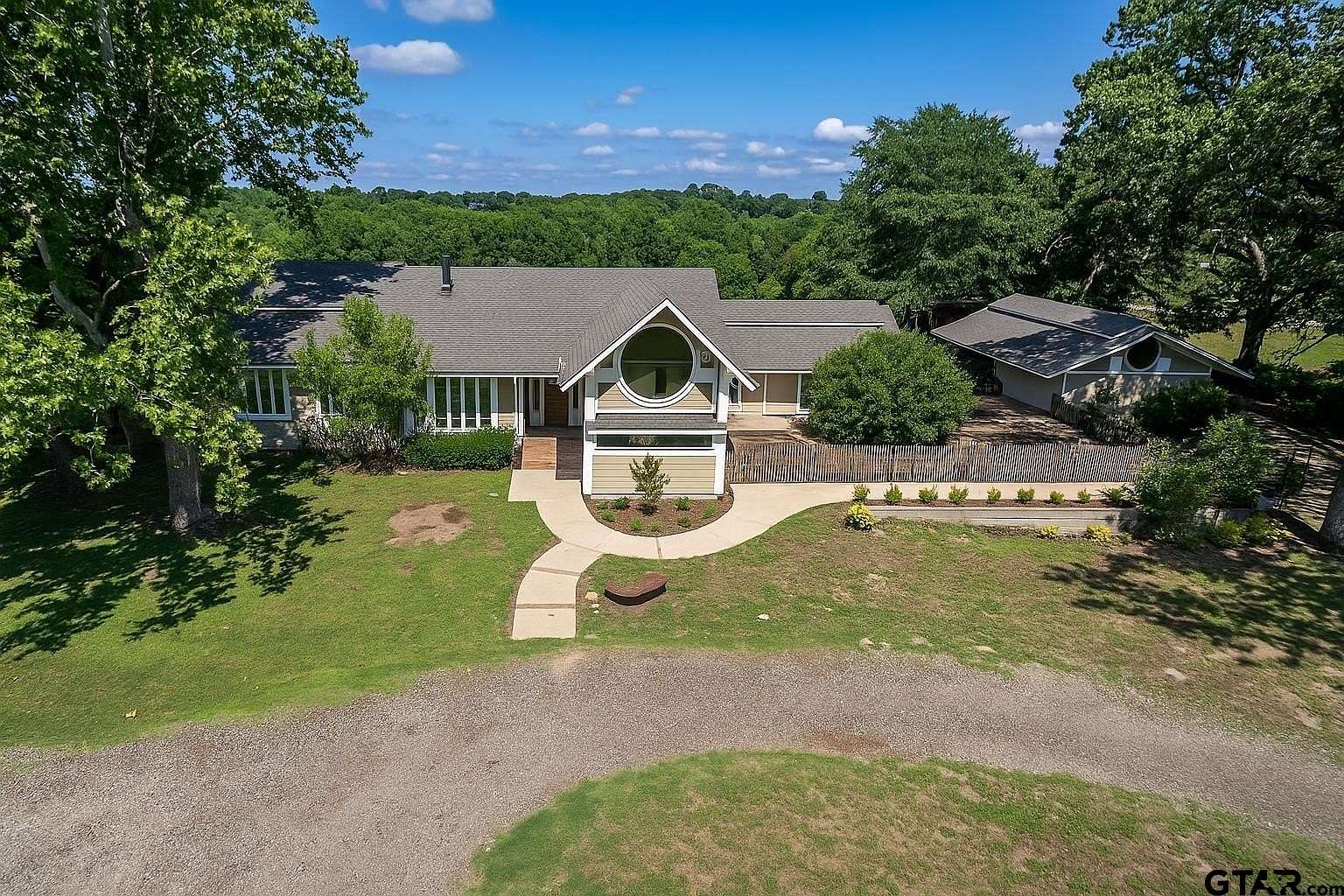 24 Acres of Recreational Land with Home for Sale in Flint, Texas