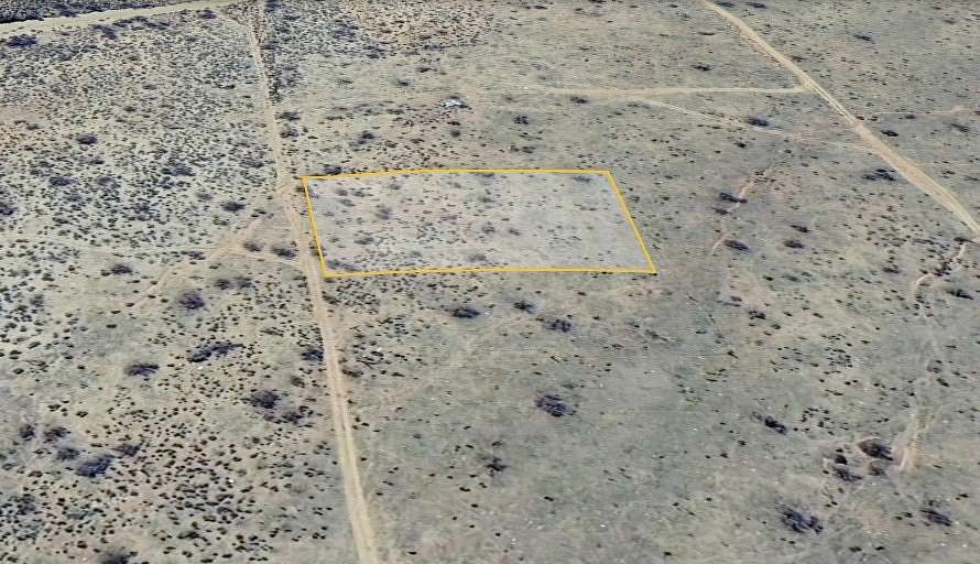 1 Acre of Land for Sale in Golden Valley, Arizona
