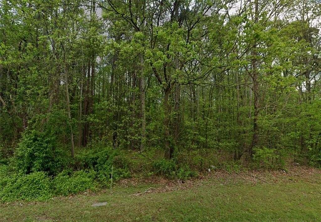 0.9 Acres of Residential Land for Sale in Marietta, Georgia