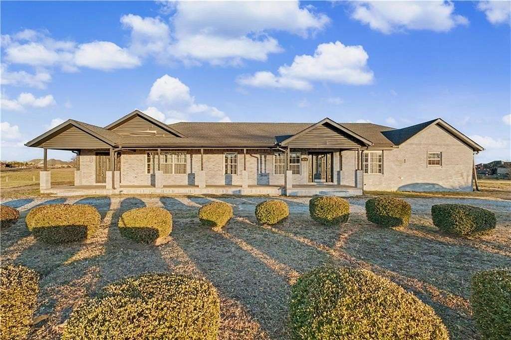 9.3 Acres of Improved Commercial Land for Sale in Centerton, Arkansas