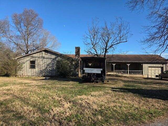 187 Acres of Land with Home for Sale in Riceville, Tennessee