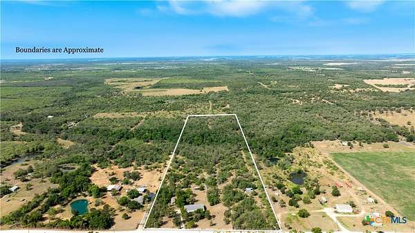 20 Acres of Agricultural Land with Home for Sale in Dale, Texas
