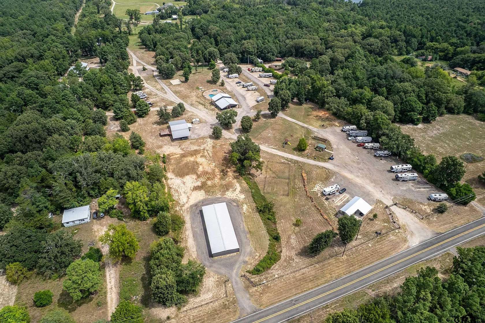 24 Acres of Land for Sale in Mineola, Texas