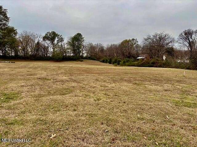 1.5 Acres of Residential Land for Sale in Hernando, Mississippi