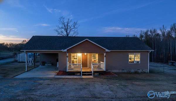 10 Acres of Land with Home for Sale in Grant, Alabama