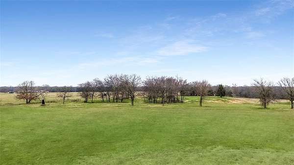 5 Acres of Residential Land for Sale in Yantis, Texas