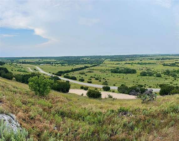5 Acres of Residential Land for Sale in Glen Rose, Texas
