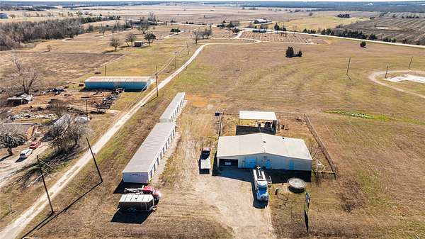 4 Acres of Commercial Land for Sale in Paris, Texas