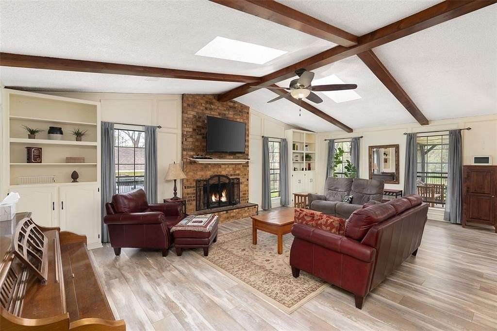 1.89 Acres of Land with Home for Sale in Lucas, Texas