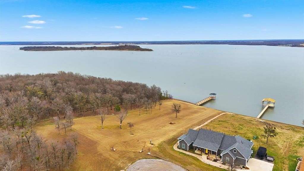 1.3 Acres of Residential Land for Sale in Corsicana, Texas