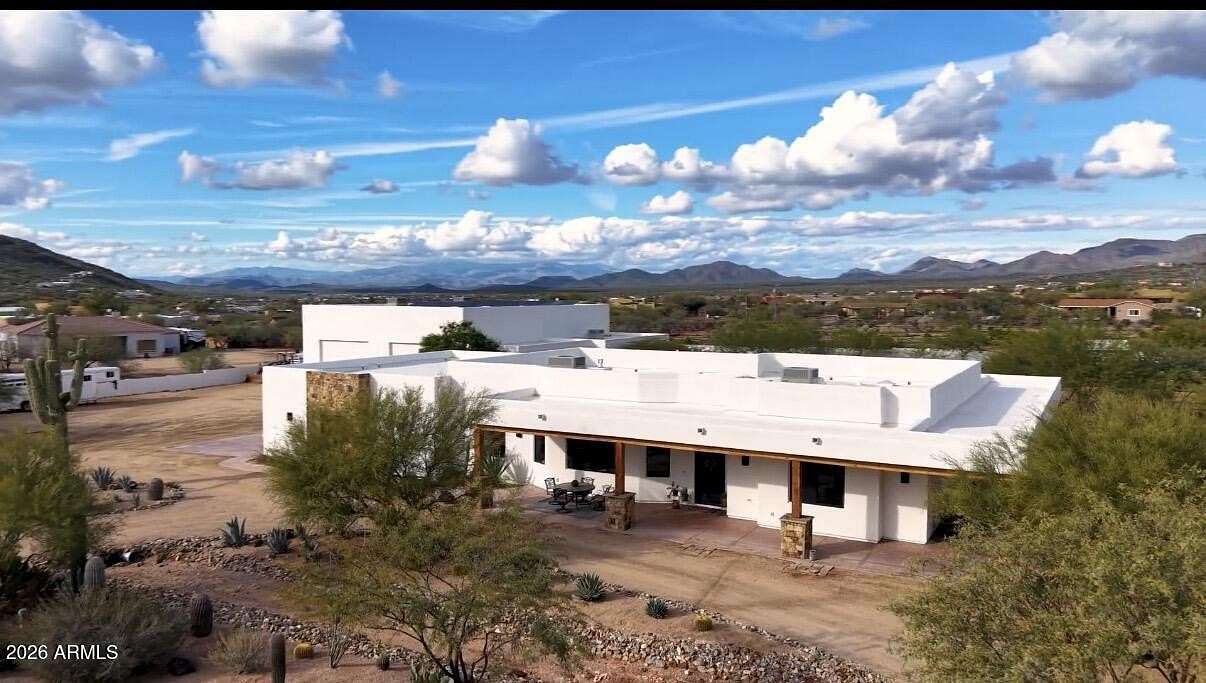 2.25 Acres of Residential Land with Home for Sale in New River, Arizona