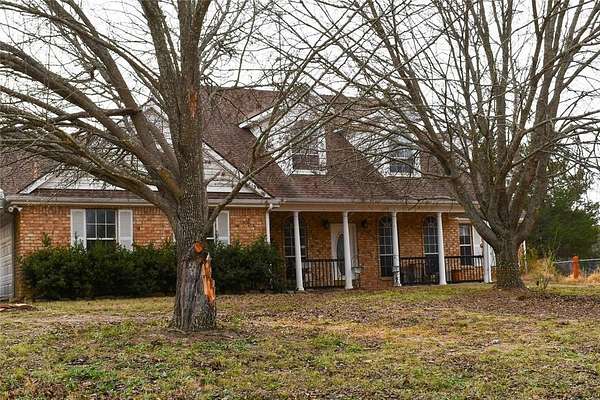 15 Acres of Land with Home for Sale in Blue Ridge, Texas