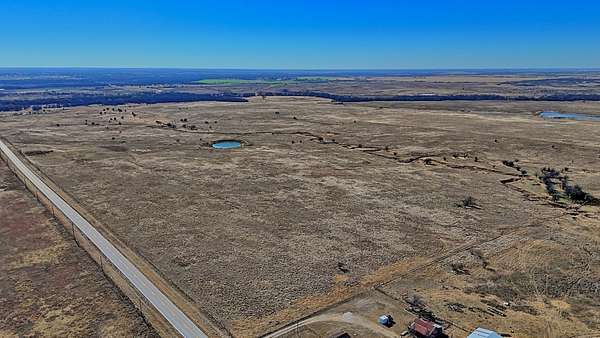 401 Acres of Land for Sale in Dean, Texas