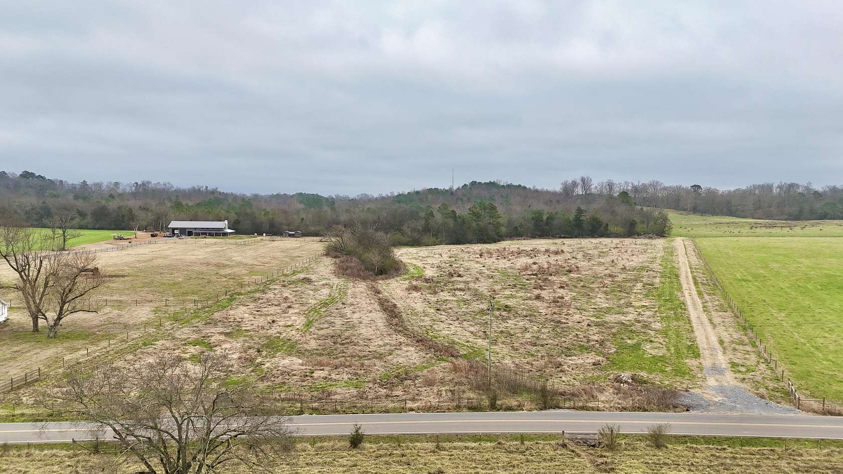 9.7 Acres of Land for Sale in Cleveland, Tennessee