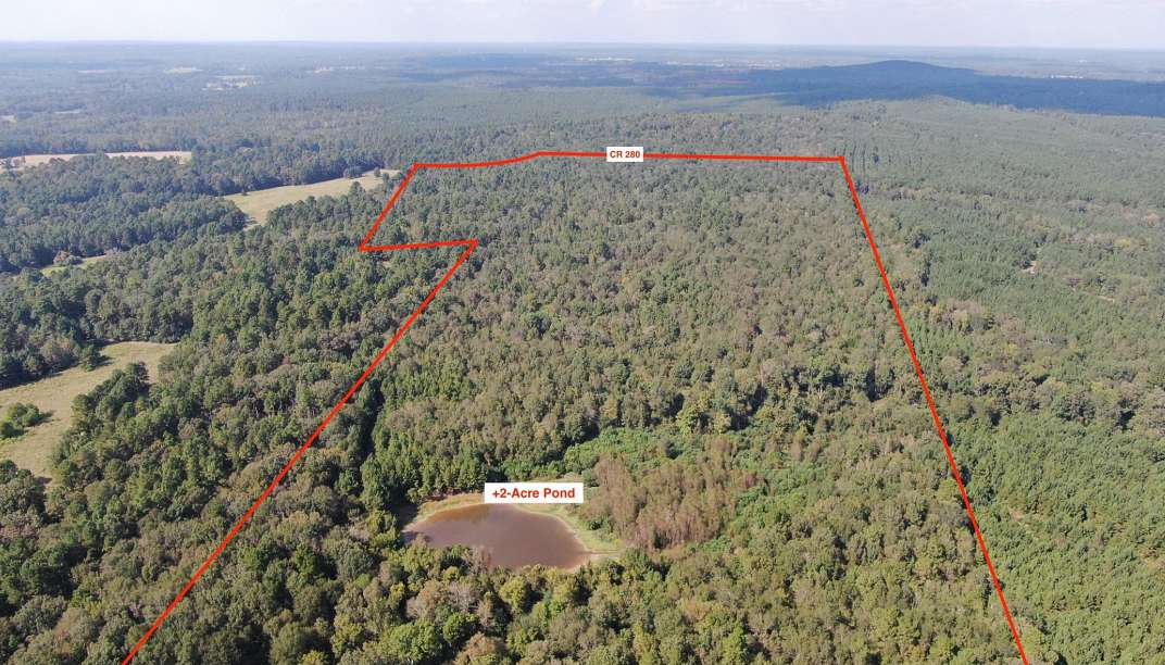 153 Acres of Recreational Land & Farm for Sale in Garrison, Texas