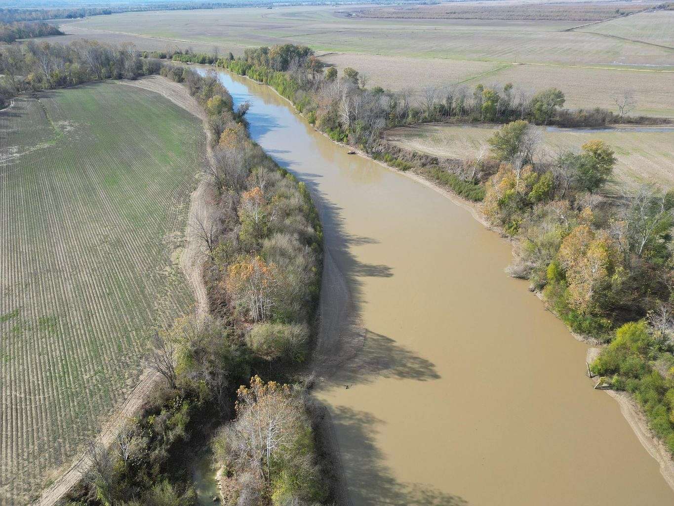 700 Acres of Land for Sale in Yazoo City, Mississippi