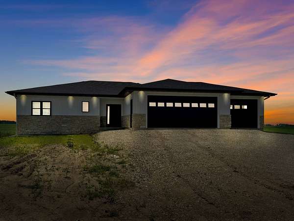 2 Acres of Residential Land with Home for Sale in Ossian, Iowa