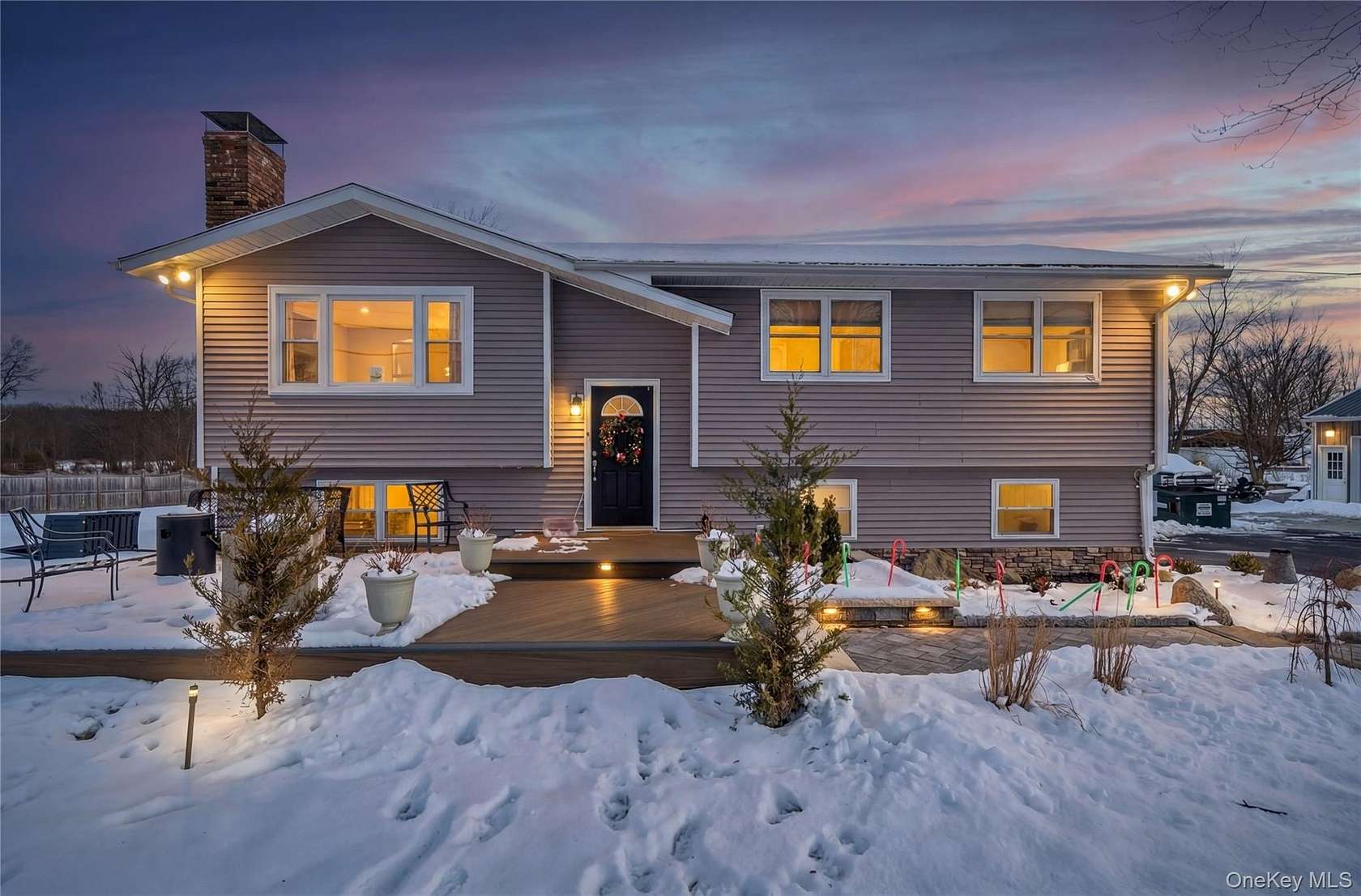 2 Acres of Residential Land with Home for Sale in Wallkill, New York