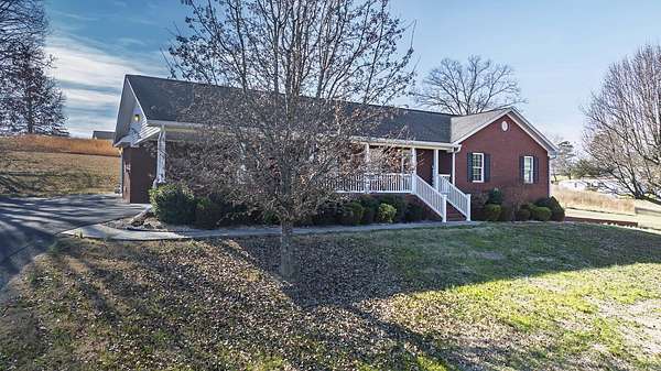 3.5 Acres of Residential Land with Home for Sale in Cleveland, Tennessee