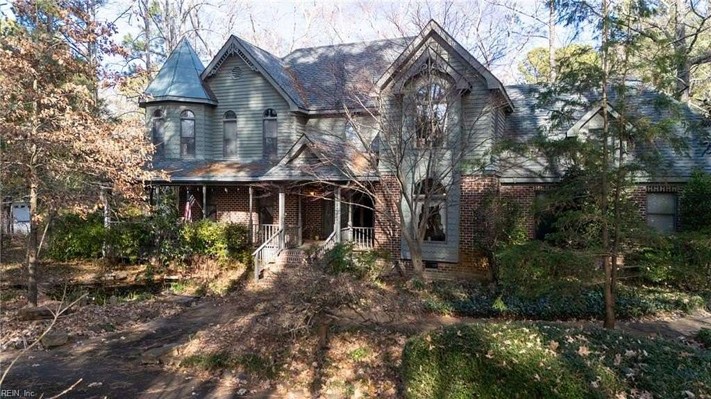 4.43 Acres of Residential Land with Home for Sale in Chesapeake, Virginia