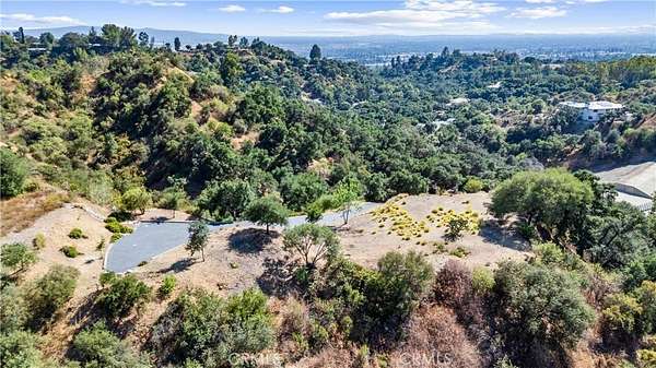 9.79 Acres of Improved Residential Land for Sale in Bradbury, California