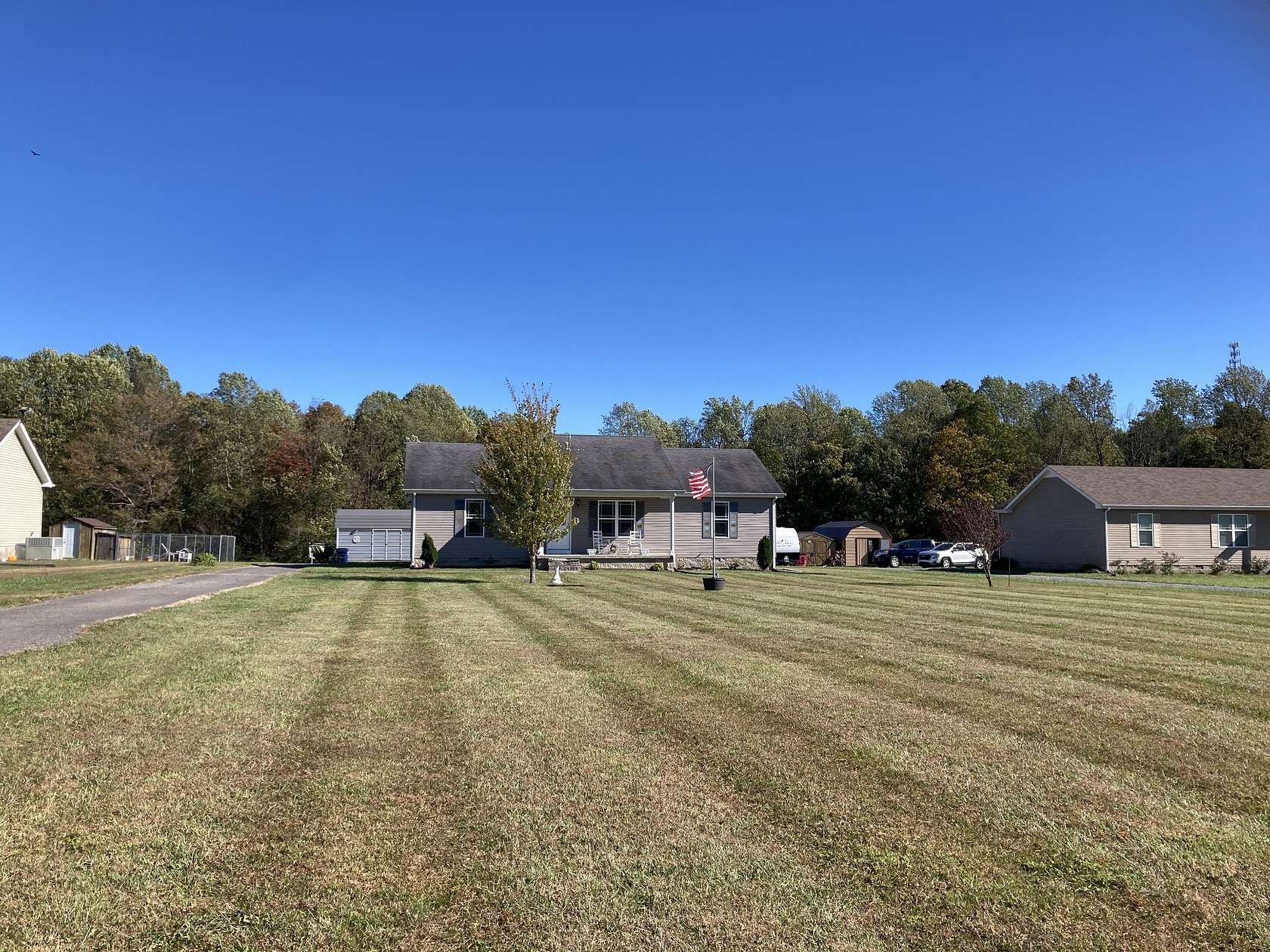 2.7 Acres of Residential Land with Home for Sale in Lafayette, Tennessee
