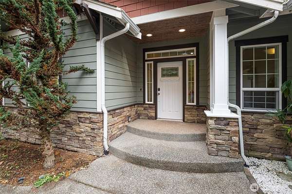 2 Acres of Residential Land with Home for Sale in Gig Harbor, Washington