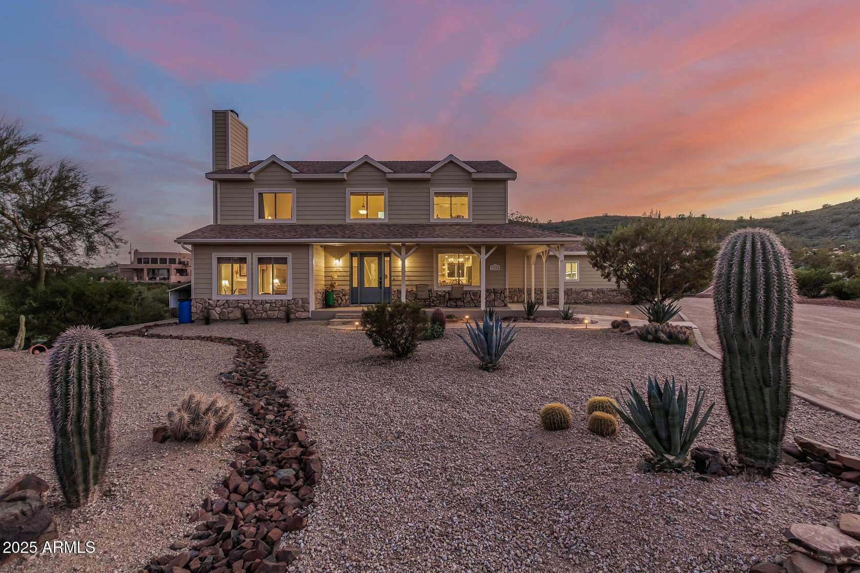 2.5 Acres of Residential Land with Home for Sale in Phoenix, Arizona