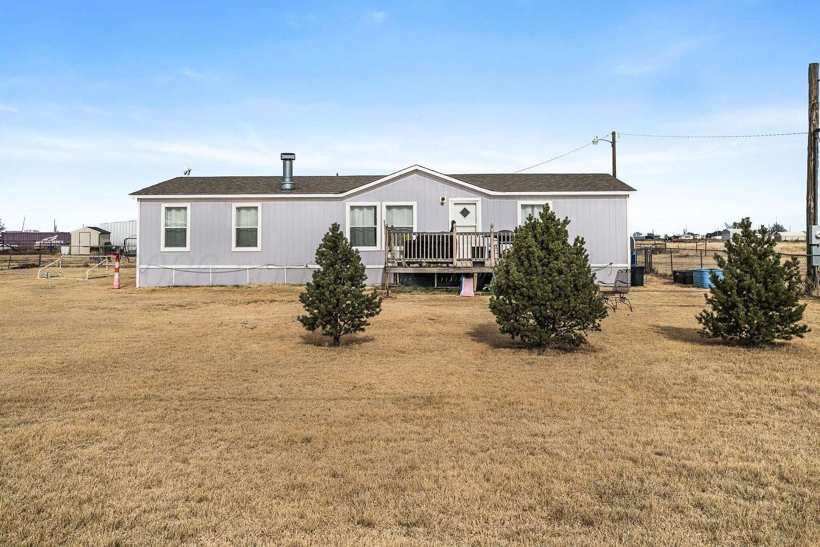 2.57 Acres of Residential Land with Home for Sale in Amarillo, Texas