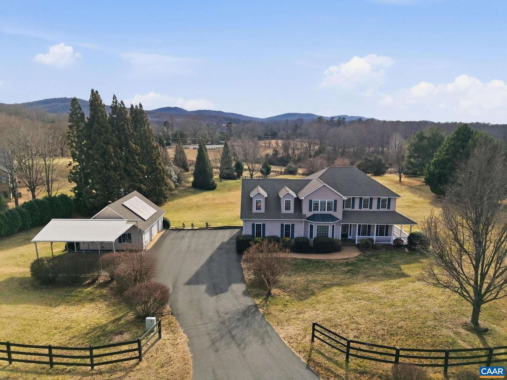 2.1 Acres of Residential Land with Home for Sale in Charlottesville, Virginia