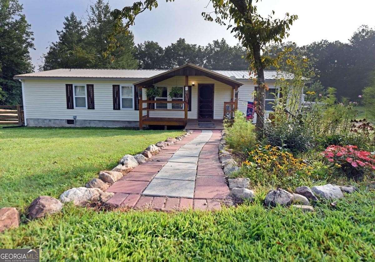 2 Acres of Residential Land with Home for Sale in Blairsville, Georgia