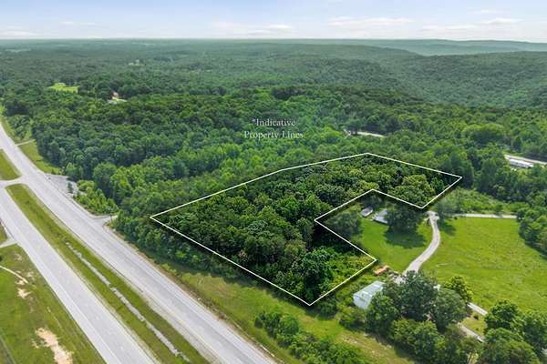 5 Acres of Commercial Land for Sale in Spencer, Tennessee