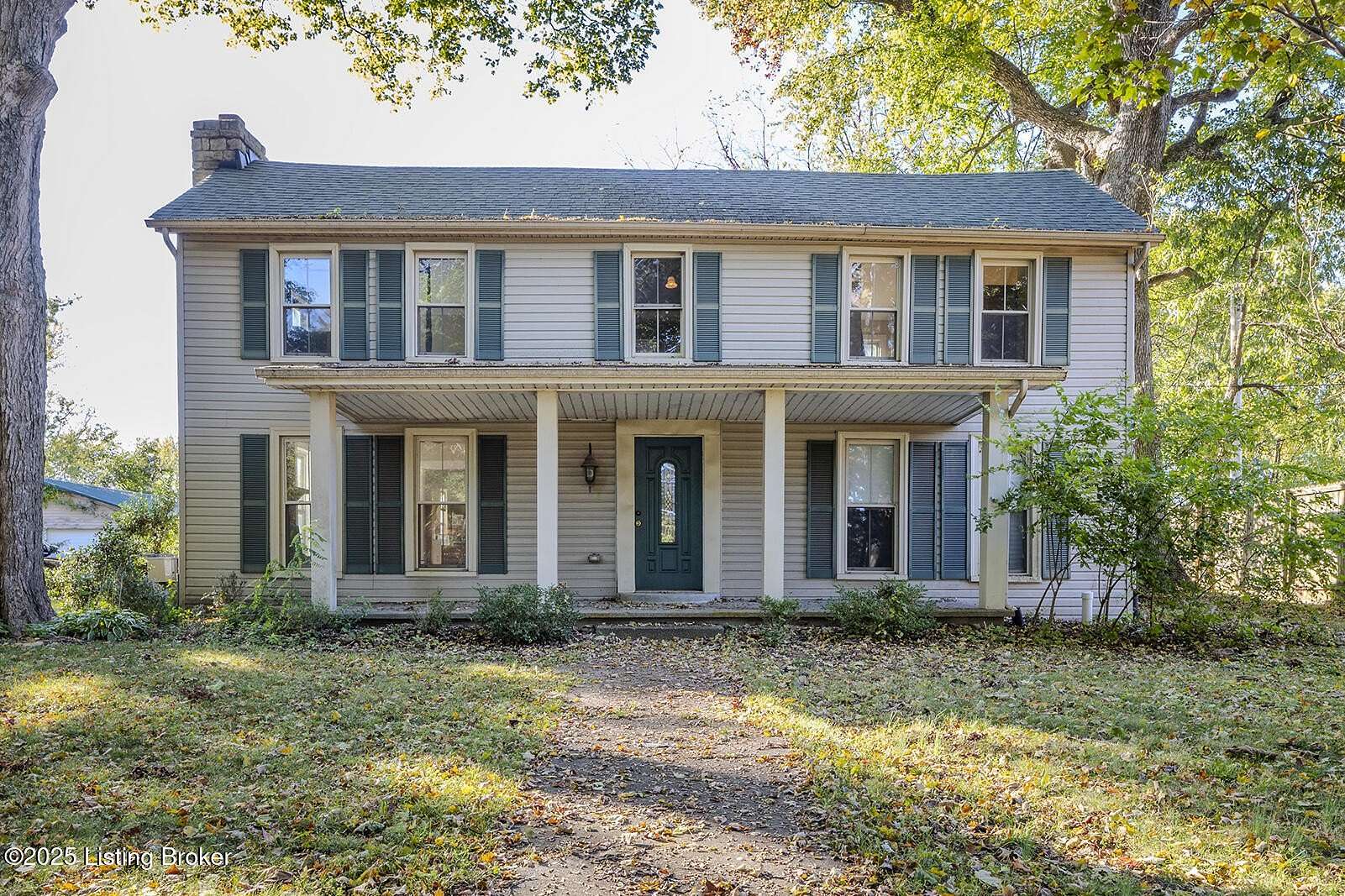 1.67 Acres of Residential Land with Home for Sale in Louisville, Kentucky