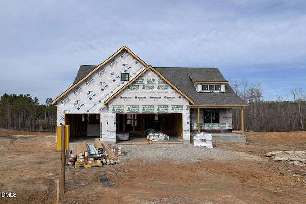 4.4 Acres of Land with Home for Sale in Selma, North Carolina