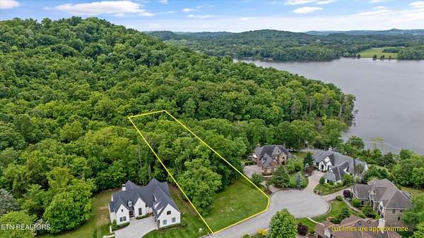 0.8 Acres of Residential Land for Sale in Knoxville, Tennessee
