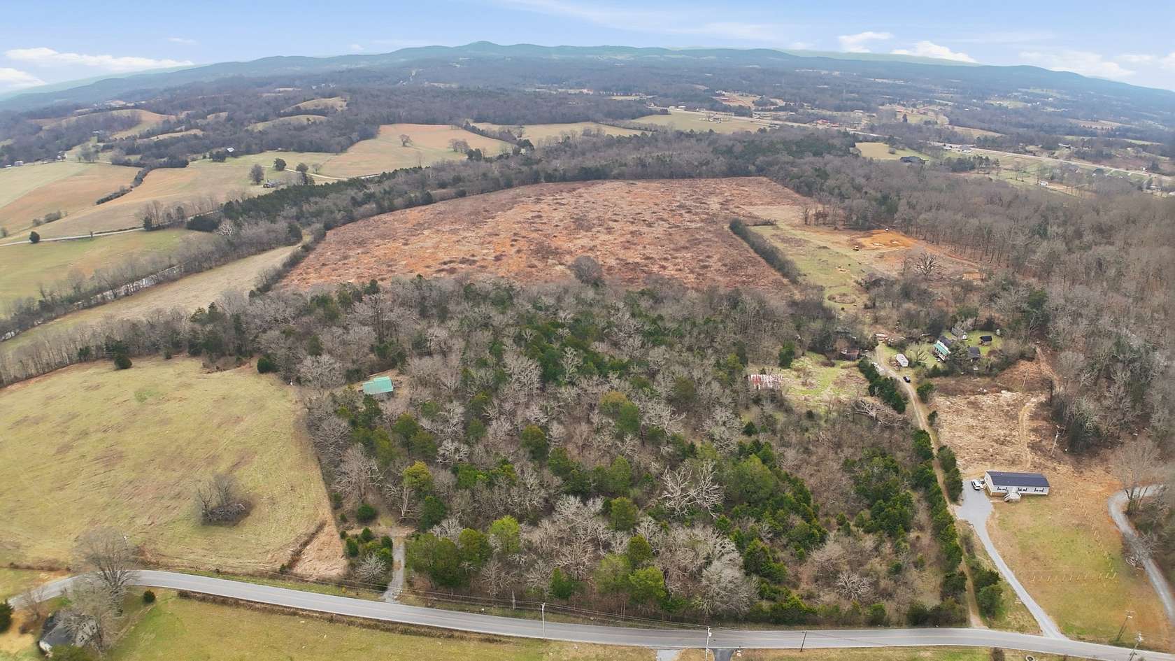 80.7 Acres of Land for Sale in Lebanon, Tennessee