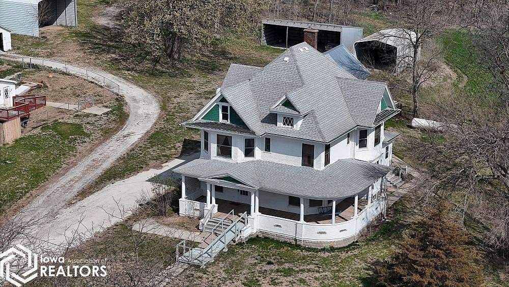 9.34 Acres of Residential Land with Home for Sale in Coin, Iowa