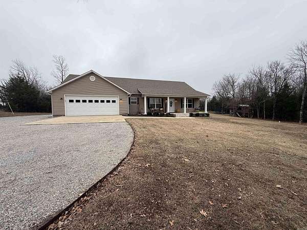 26.4 Acres of Recreational Land with Home for Sale in Pollard, Arkansas