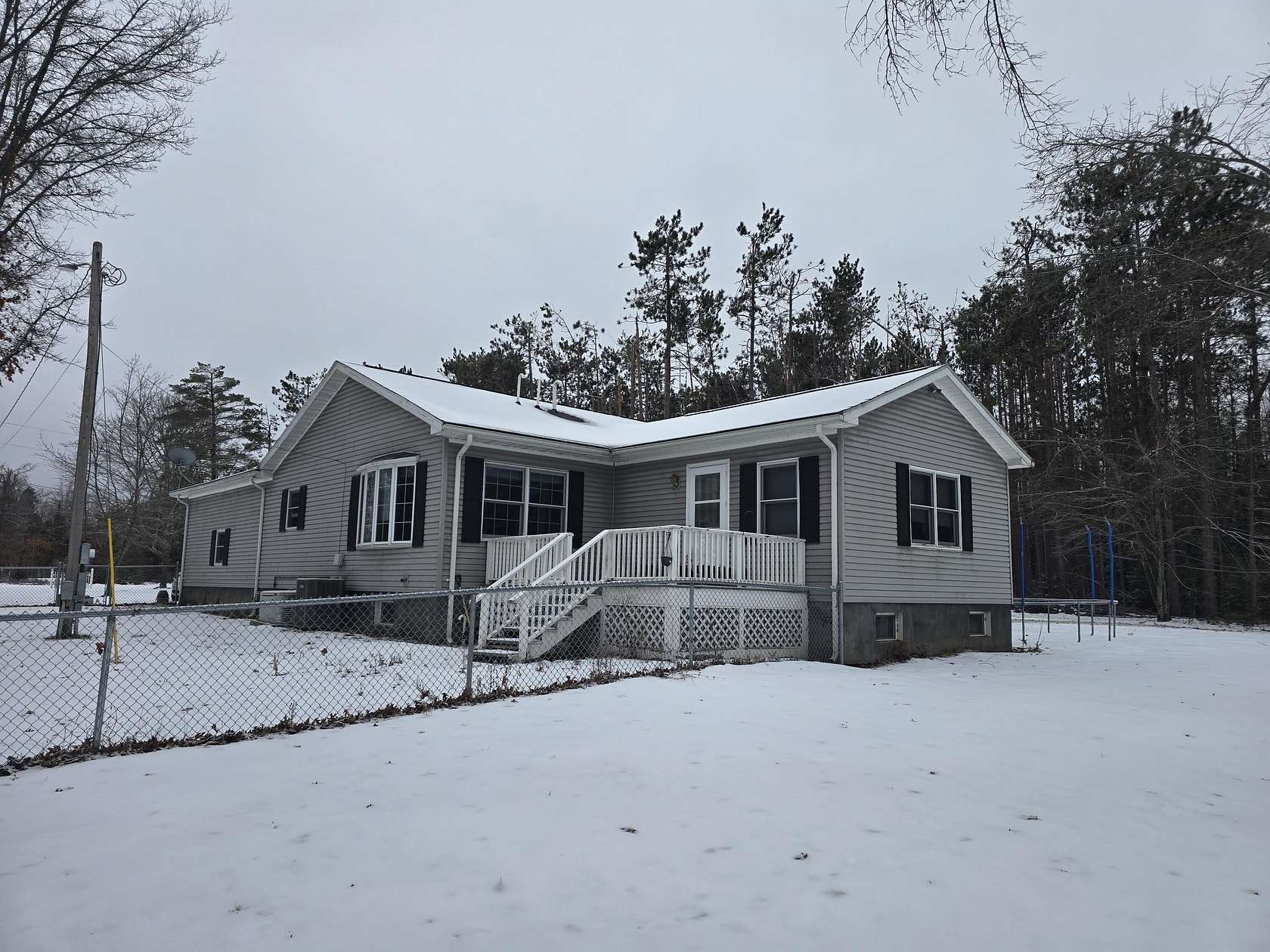 5.72 Acres of Residential Land with Home for Sale in Atlanta, Michigan